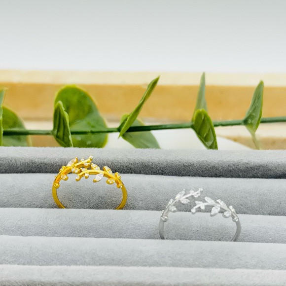 925 Sterling Silver Branch And Leaf Open Ring - Picture 3 of 11